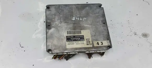 Toyota Avensis Verso Engine control unit/module 8966144300 1758005121