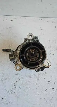 Mazda 5 Vacuum pump RF7J18G00 6Z19 X2T58173