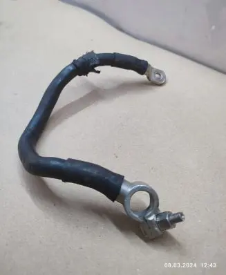 Positive cable (battery)