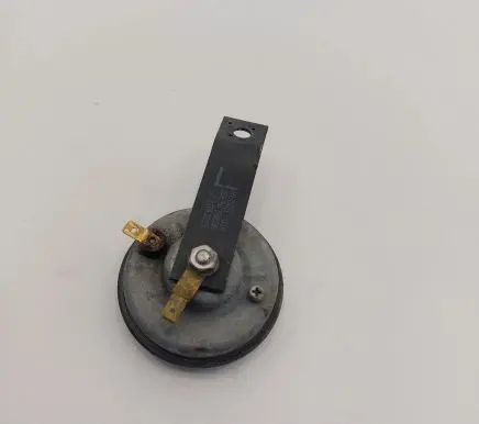 Nissan Leaf II (ZE1) Horn signal 256205SK0A