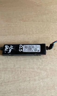 Mercedes-Benz CLS C218 X218 Aerial antenna amplifier A2189055101