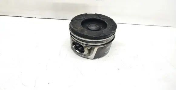 Piston