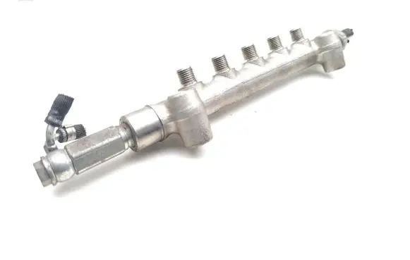Opel Astra K Fuel main line pipe 55570022