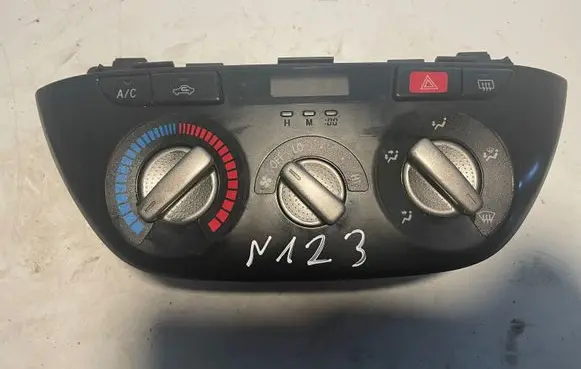 Toyota RAV 4 (XA20) Climate control unit 5590042150