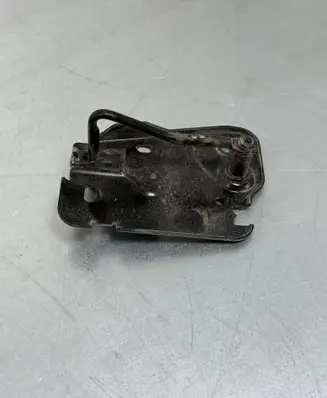 Audi Q7 4M Engine bonnet/hood lock/latch loop/hook 4M0823185C