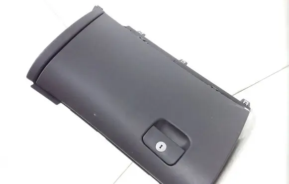 Hyundai i30 Glove box set 2R84540000