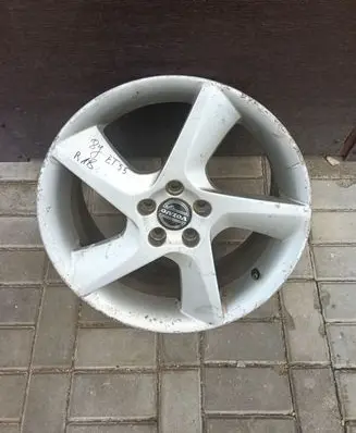 Volvo V70 R18 alloy rim 30714023