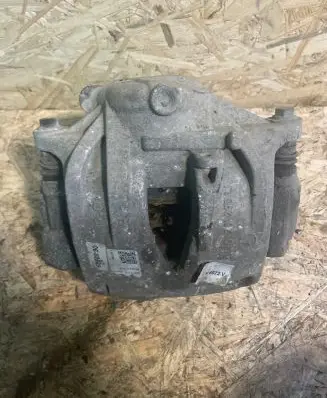 Mercedes-Benz E W211 Front brake caliper Z06028295