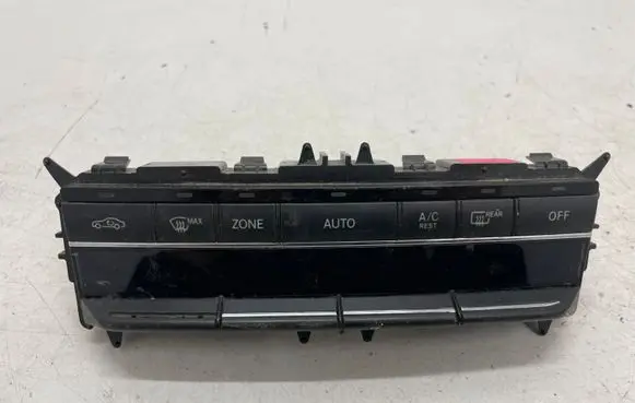 Mercedes-Benz E W212 Climate control unit A2129009409 A2128301285