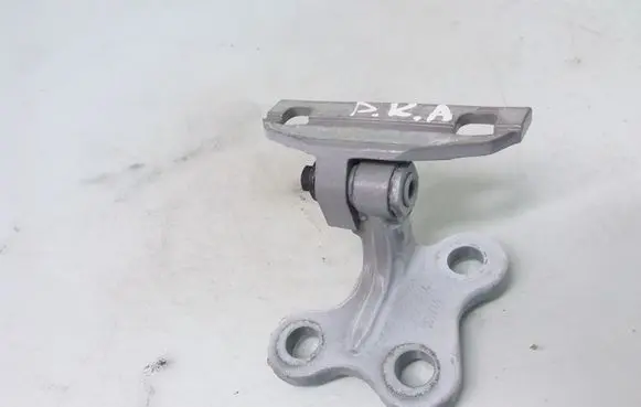 Volvo V60 Front door lower hinge 31218514
