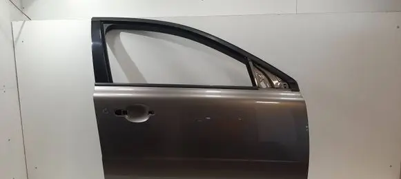 Volvo V70 Front door