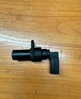 BMW 5 E39 Crankshaft speed sensor 259160