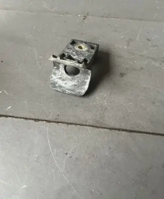 Opel Meriva B Radiator mount bracket 13262692