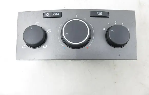 Opel Astra H Interior fan control switch 13201300PX2