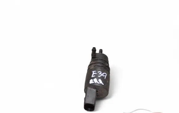 BMW 5 E39 Windscreen/windshield washer pump