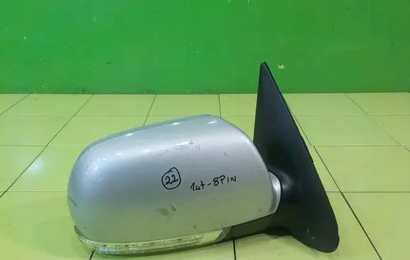Hyundai Santa Fe Front door electric wing mirror E4022575 PRAWE