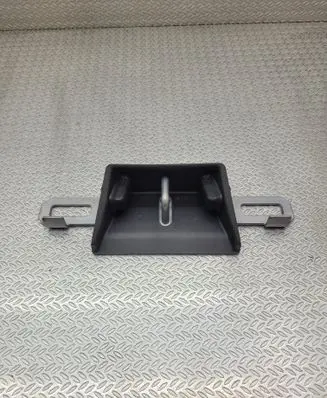 Volvo XC40 Rear door lock loop/hook striker 31484517