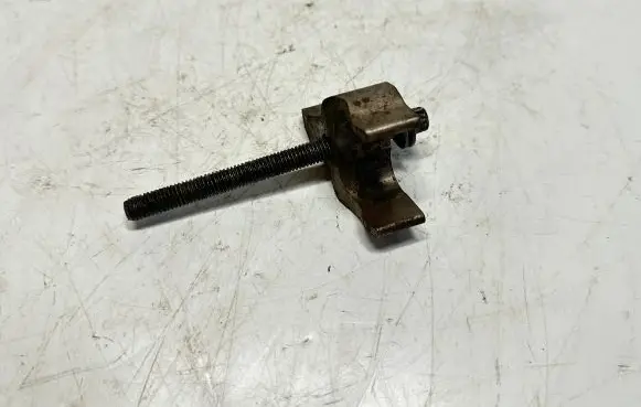 Fuel Injector clamp holder