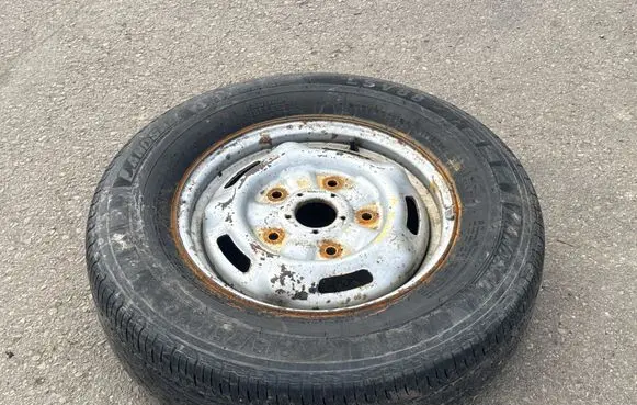 Ford Transit R16 spare wheel