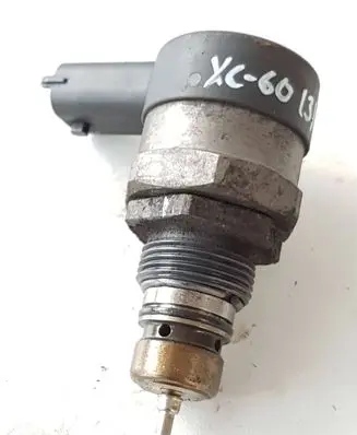 Volvo XC60 Fuel pressure regulator 31216313 34609491 0281002990