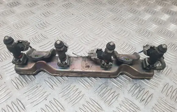 Fuel injectors set