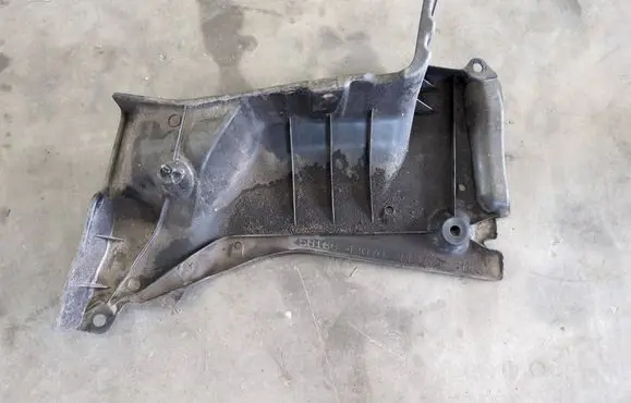 Toyota bZ4X Side bottom protection 5816642070