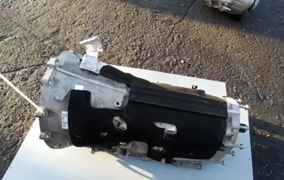 Land Rover Defender Automatic gearbox M8E27000HB M8H