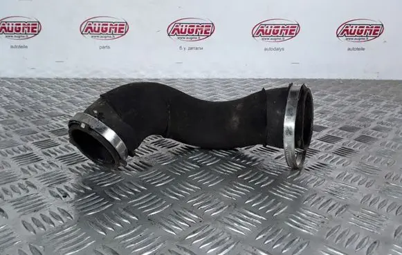 Audi A4 S4 B8 8K Intercooler hose/pipe 8K0145737H