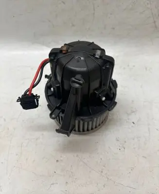 Audi A5 Sportback 8TA Heater fan/blower U0852003