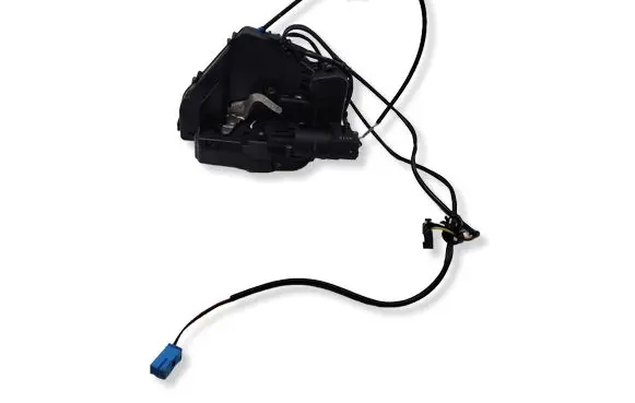 Mercedes-Benz CLS C219 Rear door lock A046998