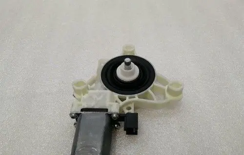 Mercedes-Benz S W222 Front door window regulator motor A2229062003