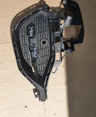 Opel Grandland X Front bumper lower grill 77102F19 CO6757091