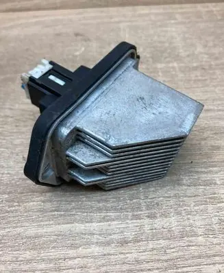 Mazda 2 Heater blower motor/fan resistor HB180GJ6A WithPlug