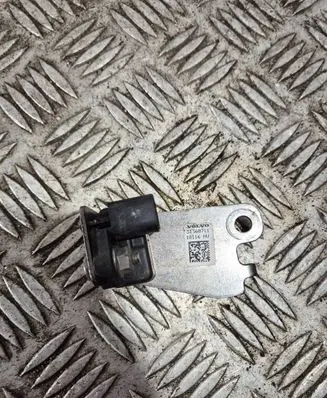 Volvo XC60 Airbag deployment crash/impact sensor 31360710 31360711