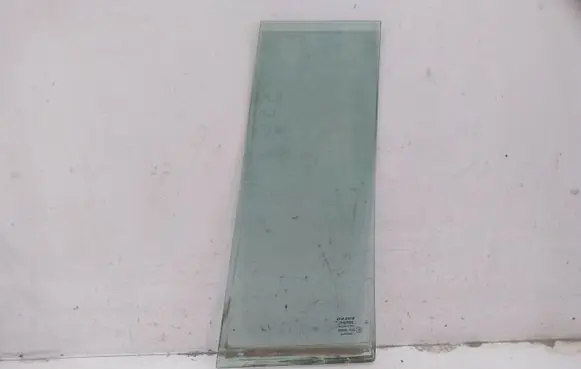Volvo 940 Rear vent window glass 43R000935