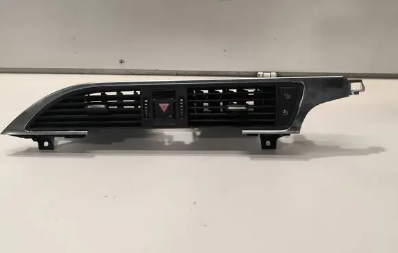 Audi A7 S7 4G Dash center air vent grill 4G1820951