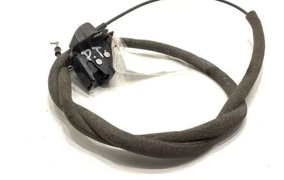 Renault Master III Rear door lock 