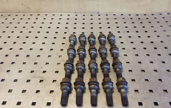 Audi Q7 4L Nuts/bolts 