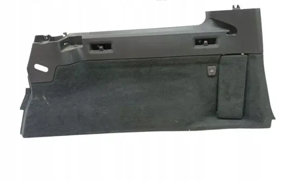 Volvo XC70 Front door card panel trim