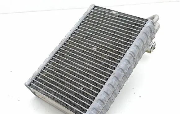 Chrysler Grand Voyager V Air conditioning (A/C) radiator (interior) R1641002