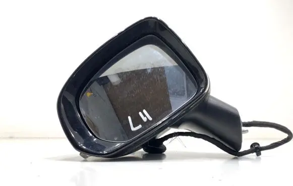 Volvo XC60 Front door electric wing mirror 