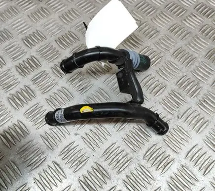 Audi A4 S4 B9 8W Engine coolant pipe/hose 8W0145640A