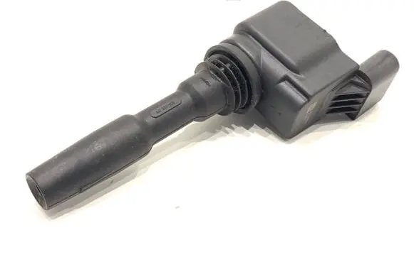 Volkswagen Golf VIII High voltage ignition coil 05E905110A