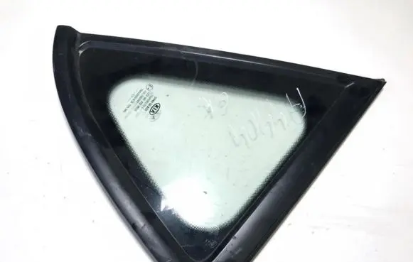 KIA Ceed Rear side window