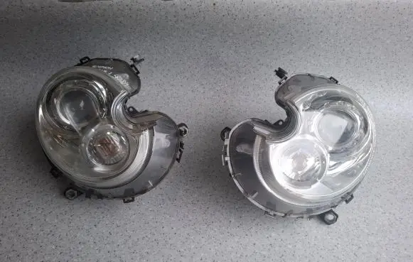 Mini One - Cooper R57 Headlights/headlamps set HST0H1303X 0479L0H8H 8L3937108Q