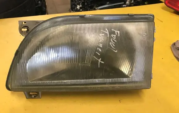 Ford Transit Headlight/headlamp