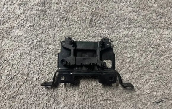 BMW X3 G01 Distronic sensor bracket 6631686977201