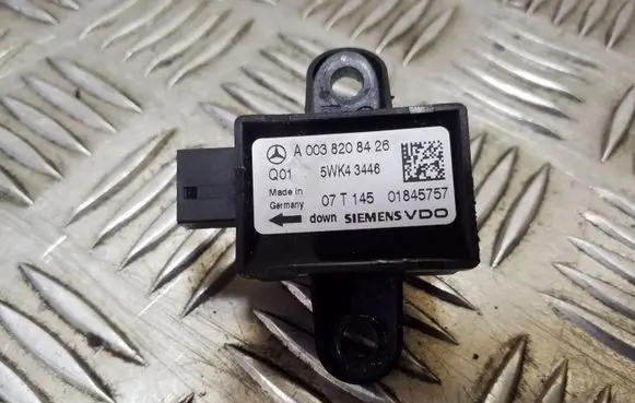 Mercedes-Benz ML W164 Airbag deployment crash/impact sensor A0038208426 5WK43446