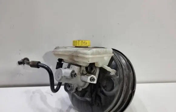 Audi A6 S6 C6 4F Brake booster 4F0612105N