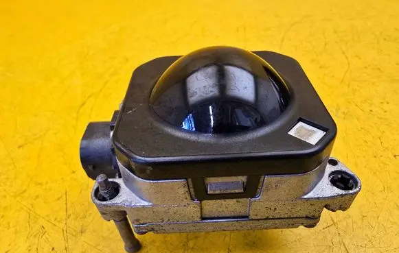 Mercedes-Benz B W246 W242 Distronic sensor radar A2469013602 A0009009608 A0009027427
